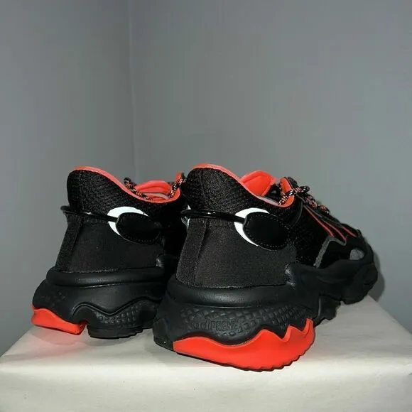 adidas FW5813 Mens Sz 4 Womens Sz 5.5 Black/Red Originals Ozweego Trail Sneakers