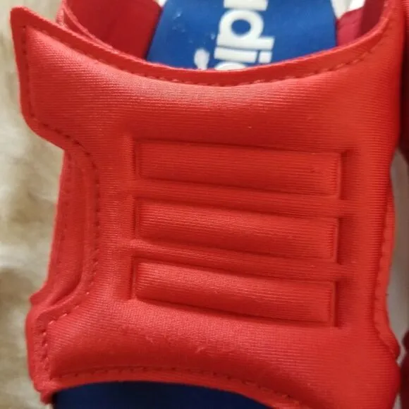 ADIDAS Comfort Toddler Boys Sandals in Red &amp; Blue Size 9 NEW