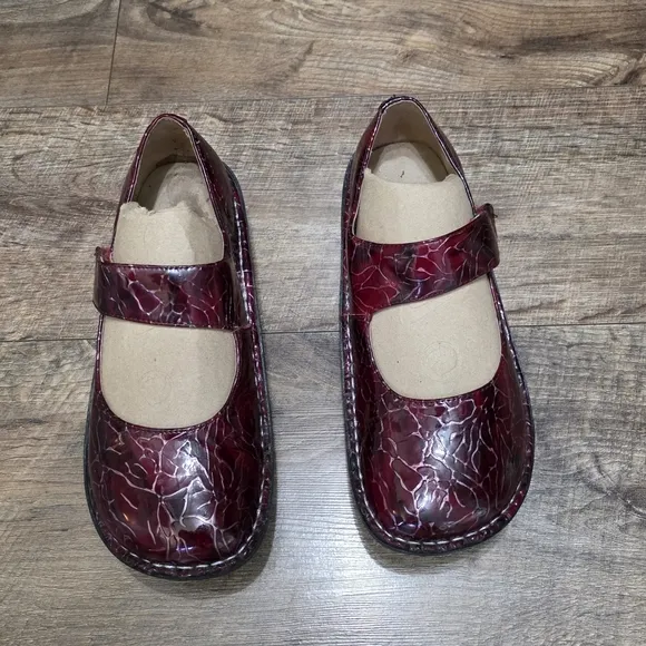 Alegria Clogs Burgundy Mary Jane Women Size 37(7)