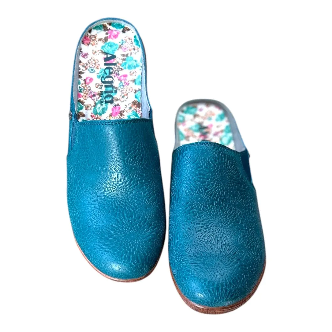 Alegria Sereniti Roman Candle Teal Leather Womens Clogs Size 7 New