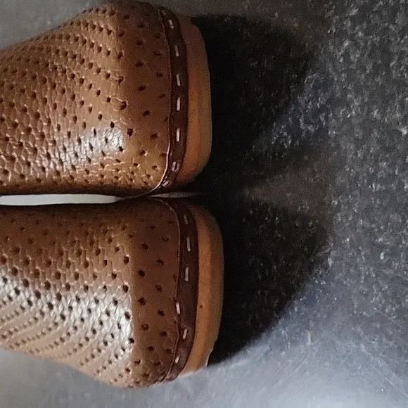 𝅺Bergs mans toffeln wooden kids brown genuine perforated leather clogs new