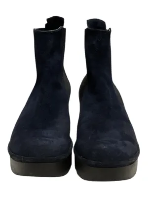 Boots Ankle Flats By Fly London In Navy, Size: 9.5