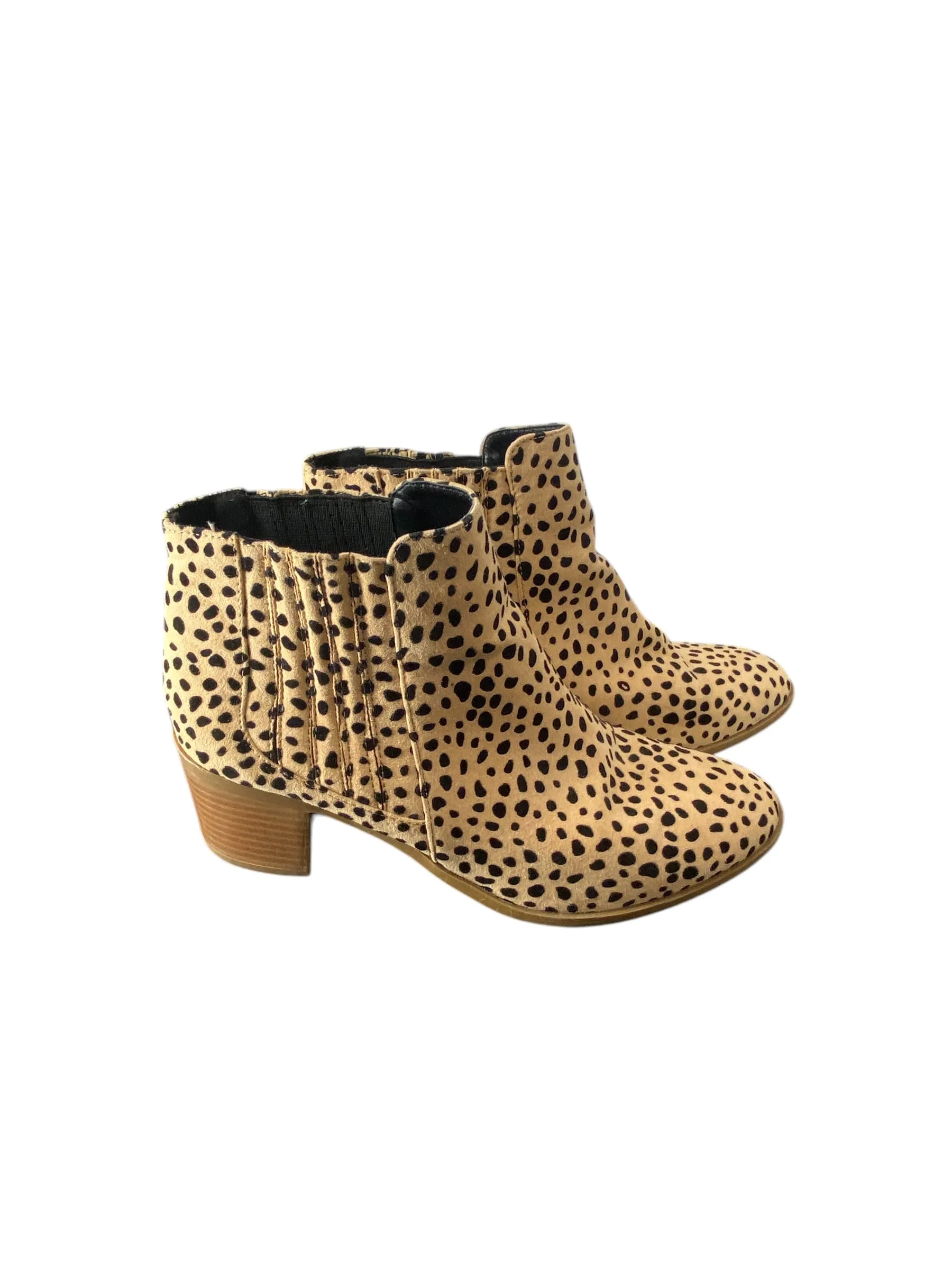 Boots Ankle Heels By Clothes Mentor In Animal Print, Size: 6.5