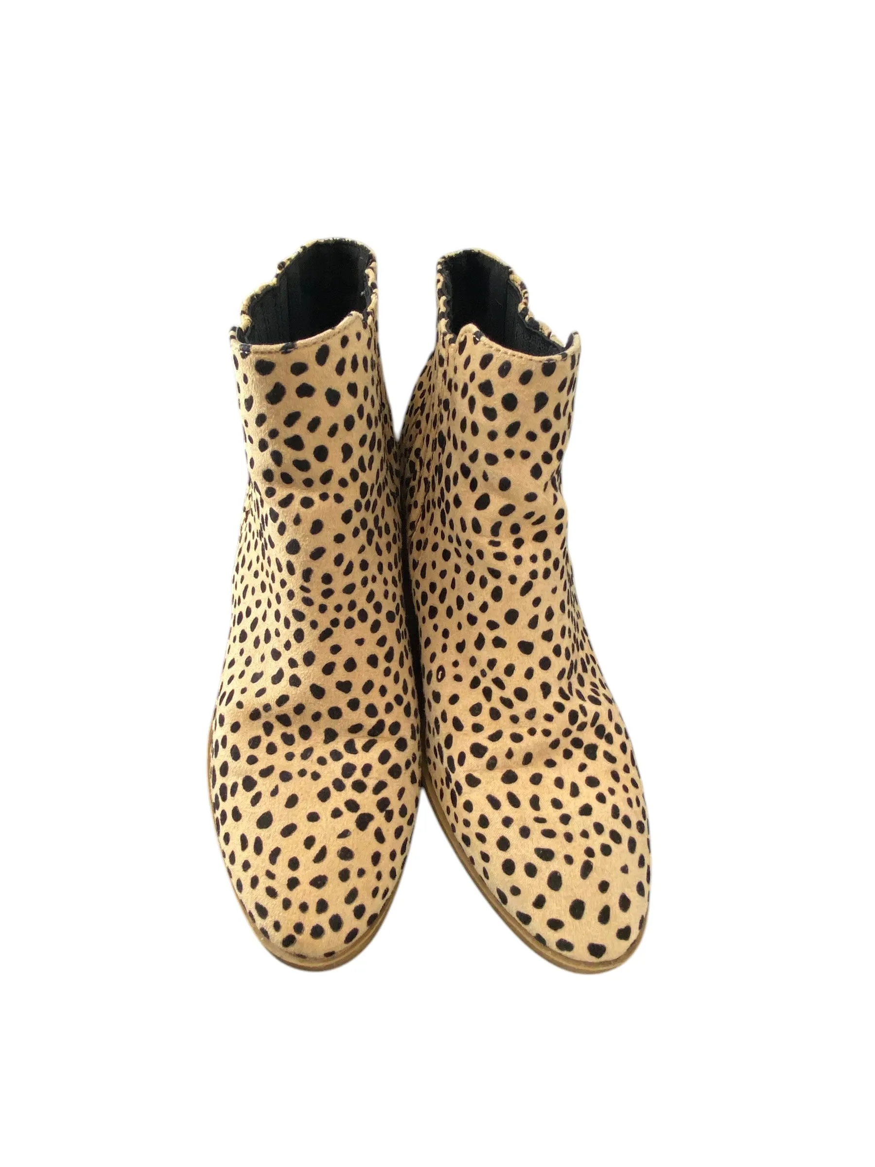 Boots Ankle Heels By Clothes Mentor In Animal Print, Size: 6.5