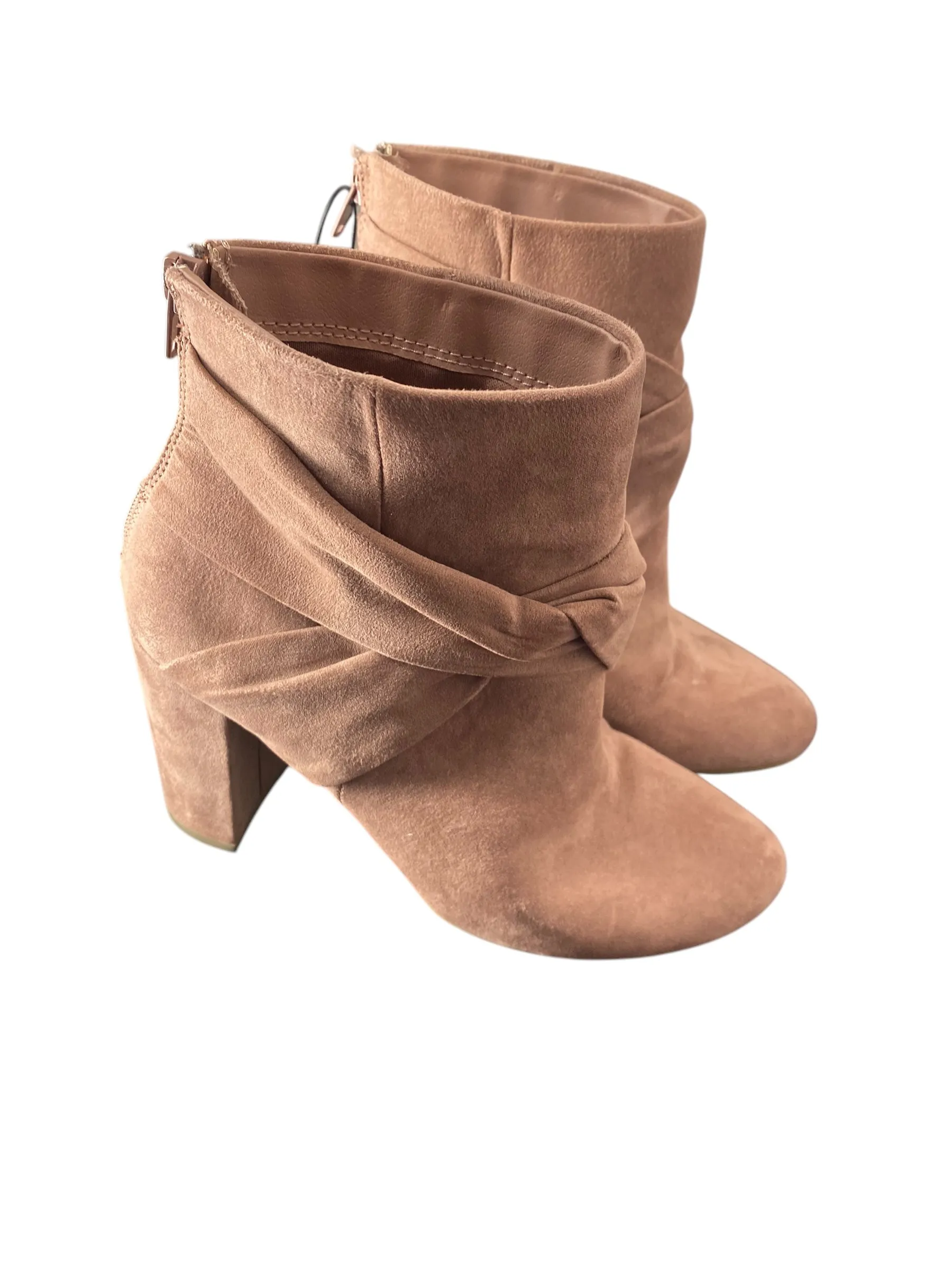 Boots Ankle Heels By Clothes Mentor In Pink, Size: 7.5