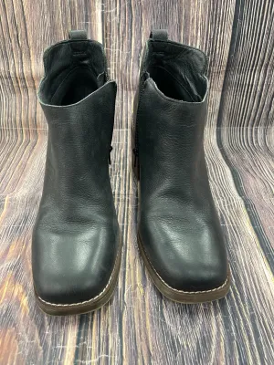 Boots Ankle Heels By Crown Vintage In Black, Size: 11