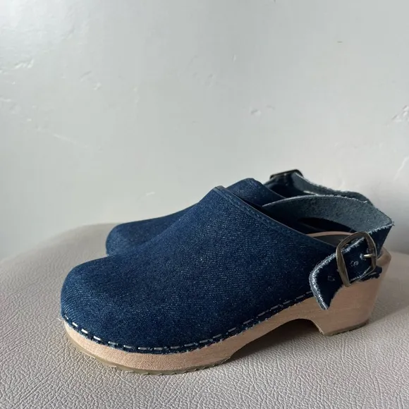 Cape Clogs‎ Made in Sweden Denim and Wood Clogs Girls Size 30