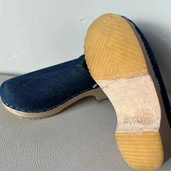 Cape Clogs‎ Made in Sweden Denim and Wood Clogs Girls Size 30