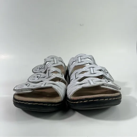 Clark's Collection White Adjustable 3 Strap Upper Slip On Comfort Sandals 11
