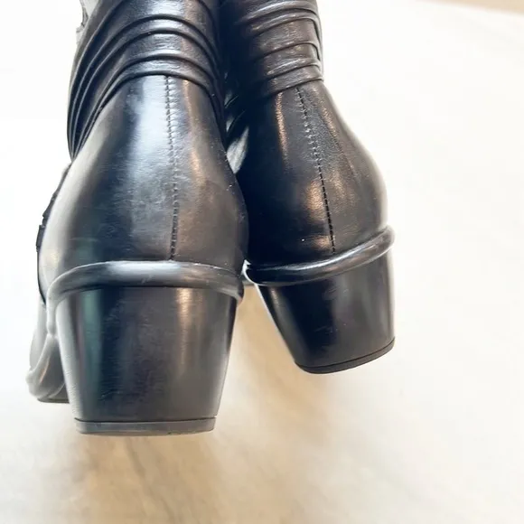 CLARKS Ingalls Mood Black Ankle Boots Booties 62746 size 8.5