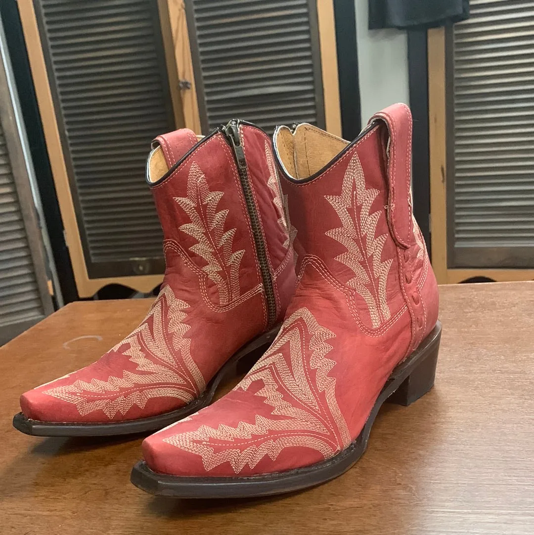 CORRAL  Circle G by Corral Women's Red Embroidery & Zipper Cowgirl Ankle Bootie