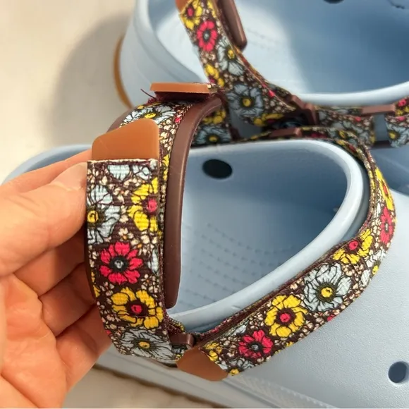 CROCS Classic Hiker Retro Floral Clogs Blue Calcite Mens 12 Women’s 14 eu 46 NEW