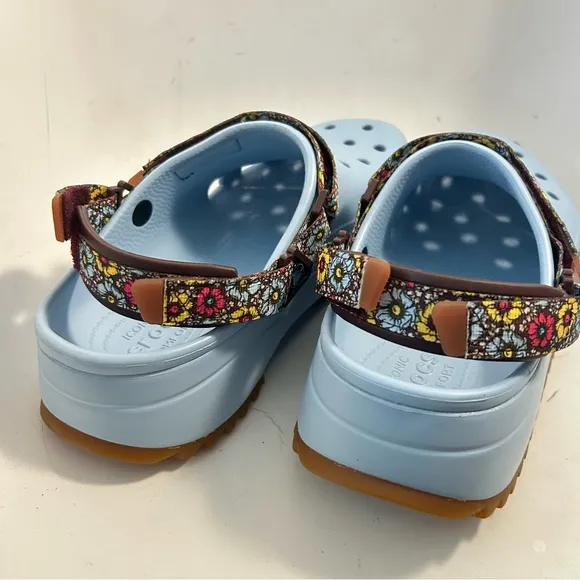CROCS Classic Hiker Retro Floral Clogs Blue Calcite Mens 12 Women’s 14 eu 46 NEW