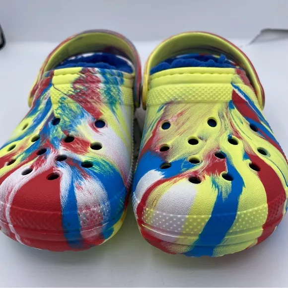 CROCS kids classic lined marbled clogs Size 9c