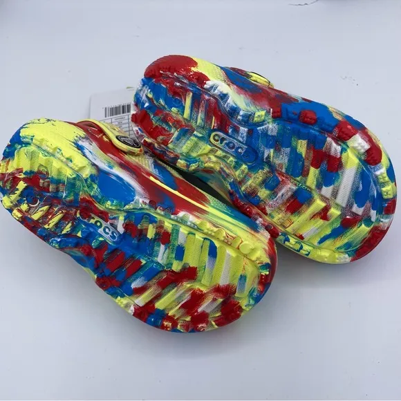 CROCS kids classic lined marbled clogs Size 9c