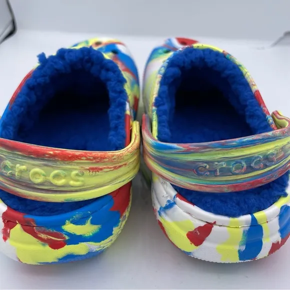 CROCS kids classic lined marbled clogs Size 9c