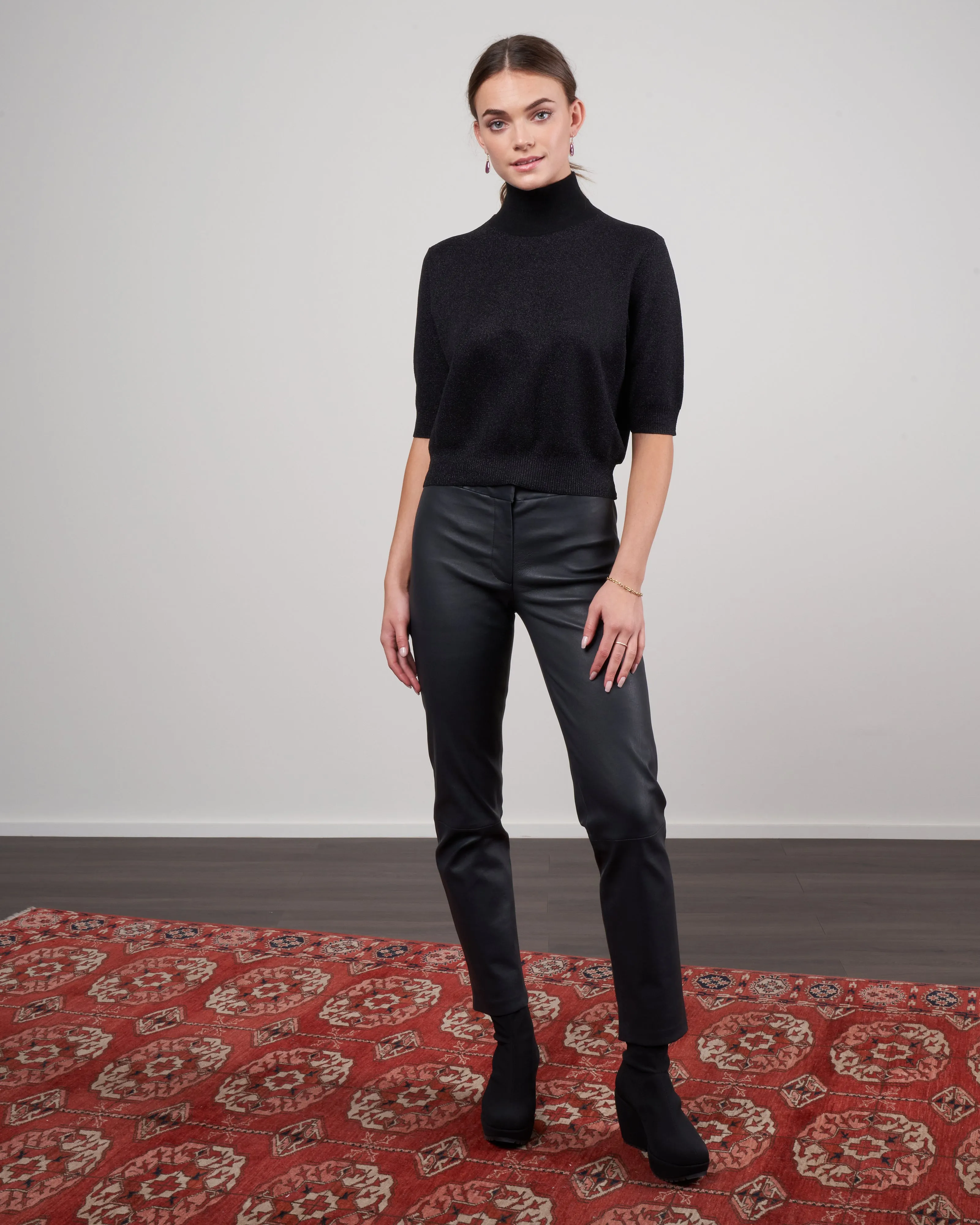 cropped tee - black