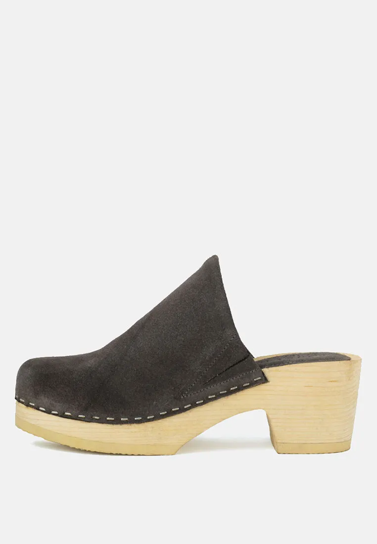 Darcie Suede Clogs By Ruw