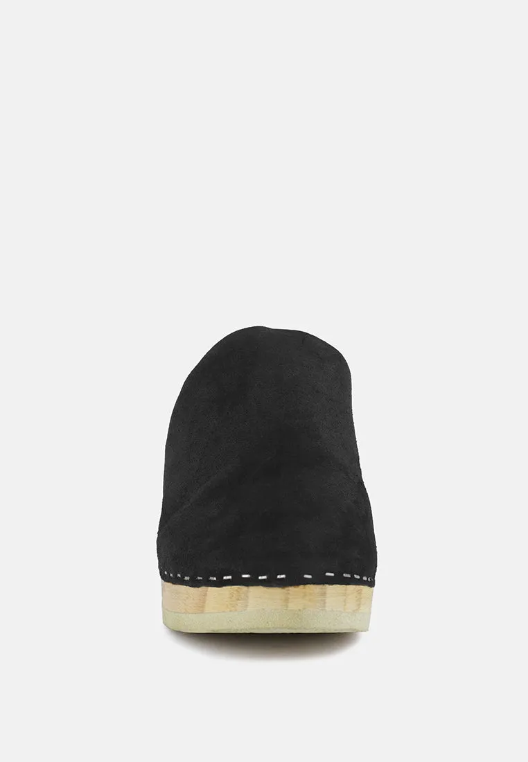 Darcie Suede Clogs By Ruw