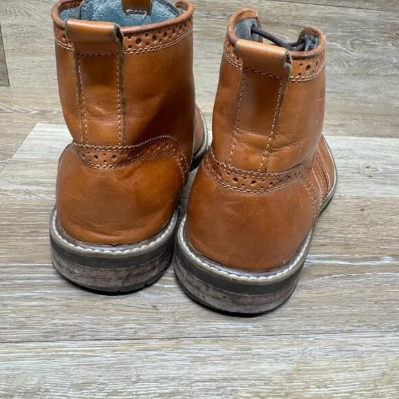 Florsheim  Brown Leather Wingtip Ankle Boots Men's Size (see pics)