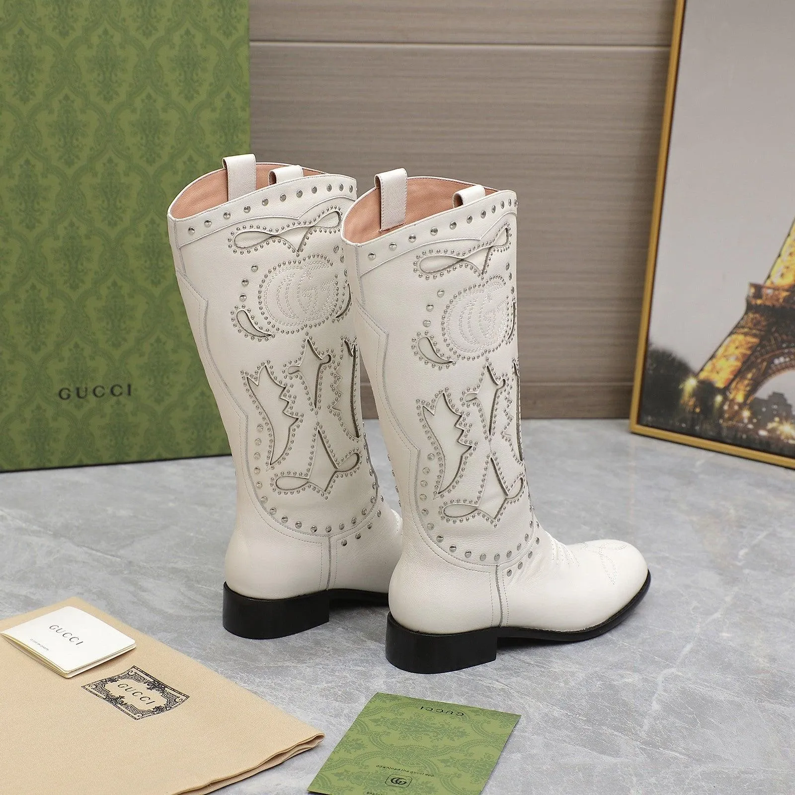 GG WOMEN'S BOOT WITH DOUBLE G AND STUDS WHITE