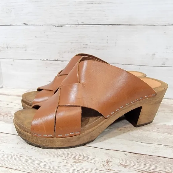 Kitty Clogs Sweden Aventyr mid heel clog mules