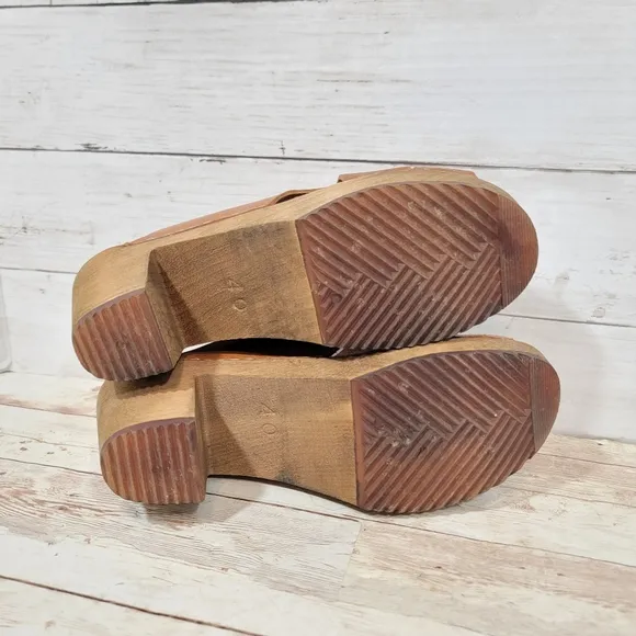 Kitty Clogs Sweden Aventyr mid heel clog mules