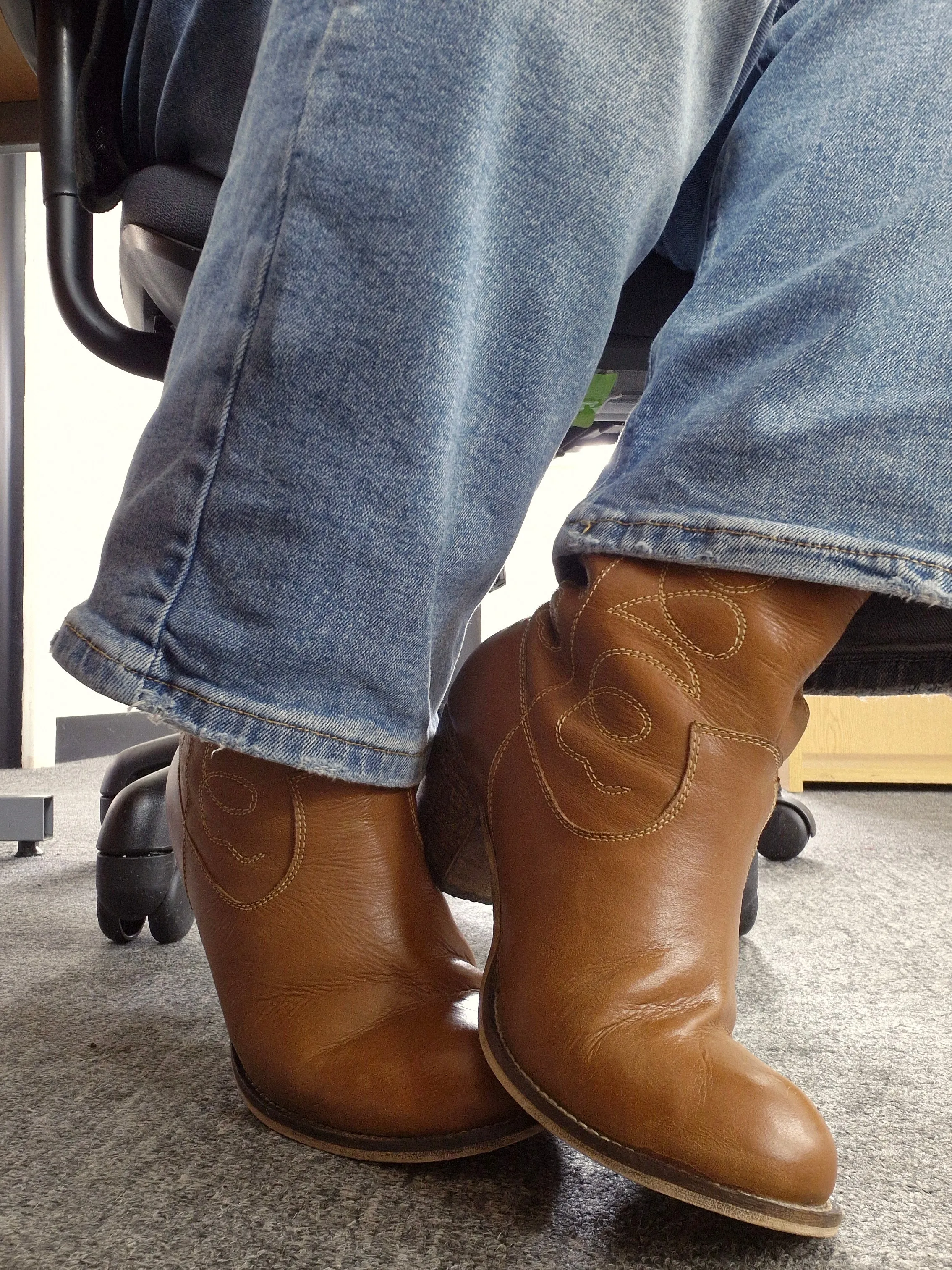 Leather Cowboy Boots / UK6