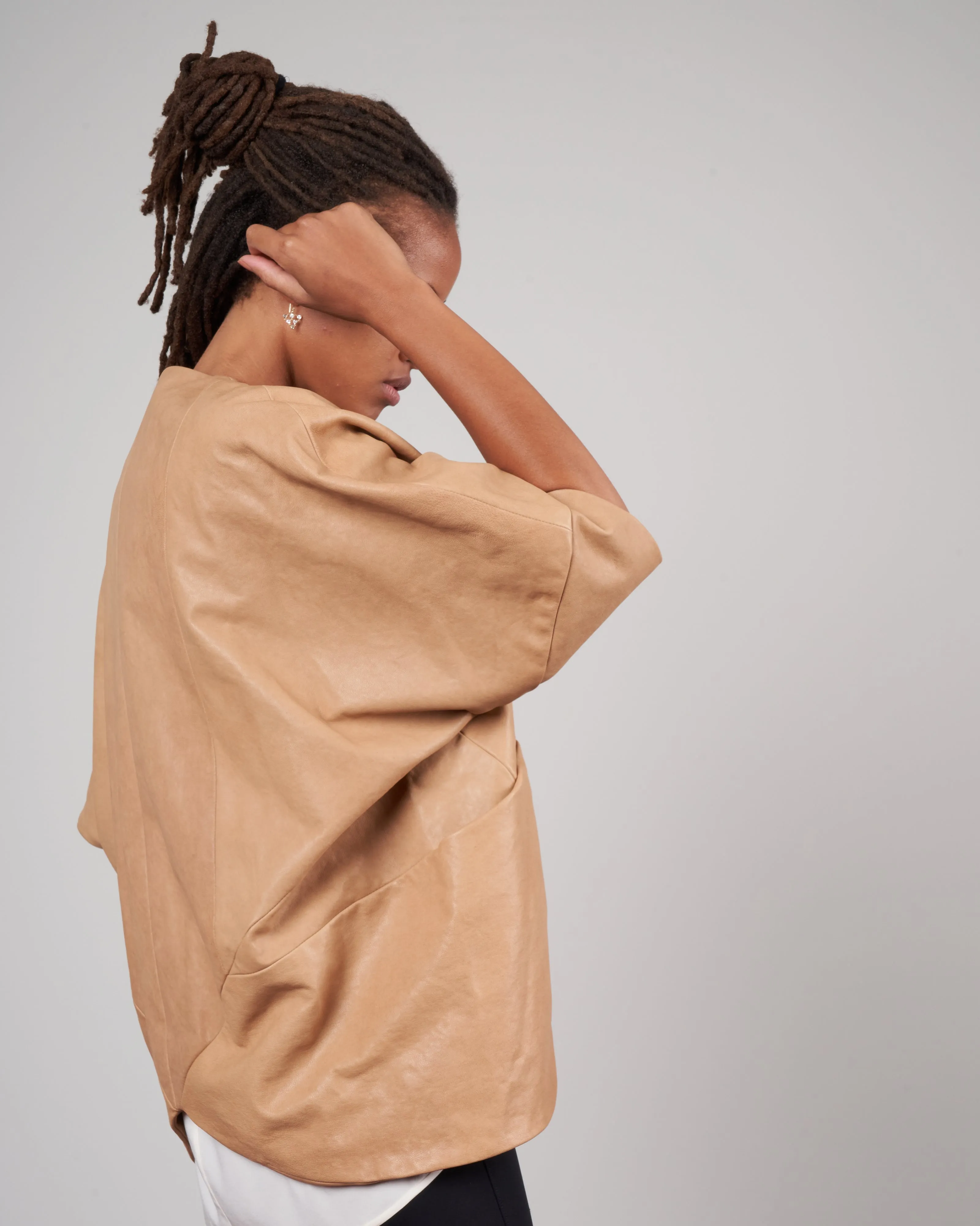leather rio shrug - ita leather camel