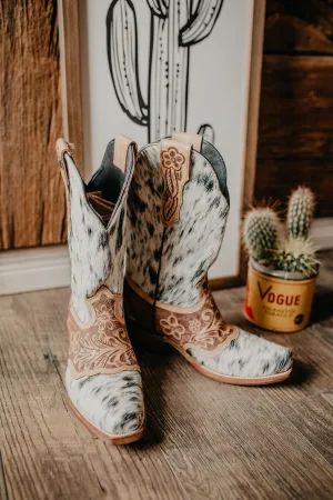 Magnolia Cowhide and Leather Tooled Boot by Stiefeld - Size 6.5