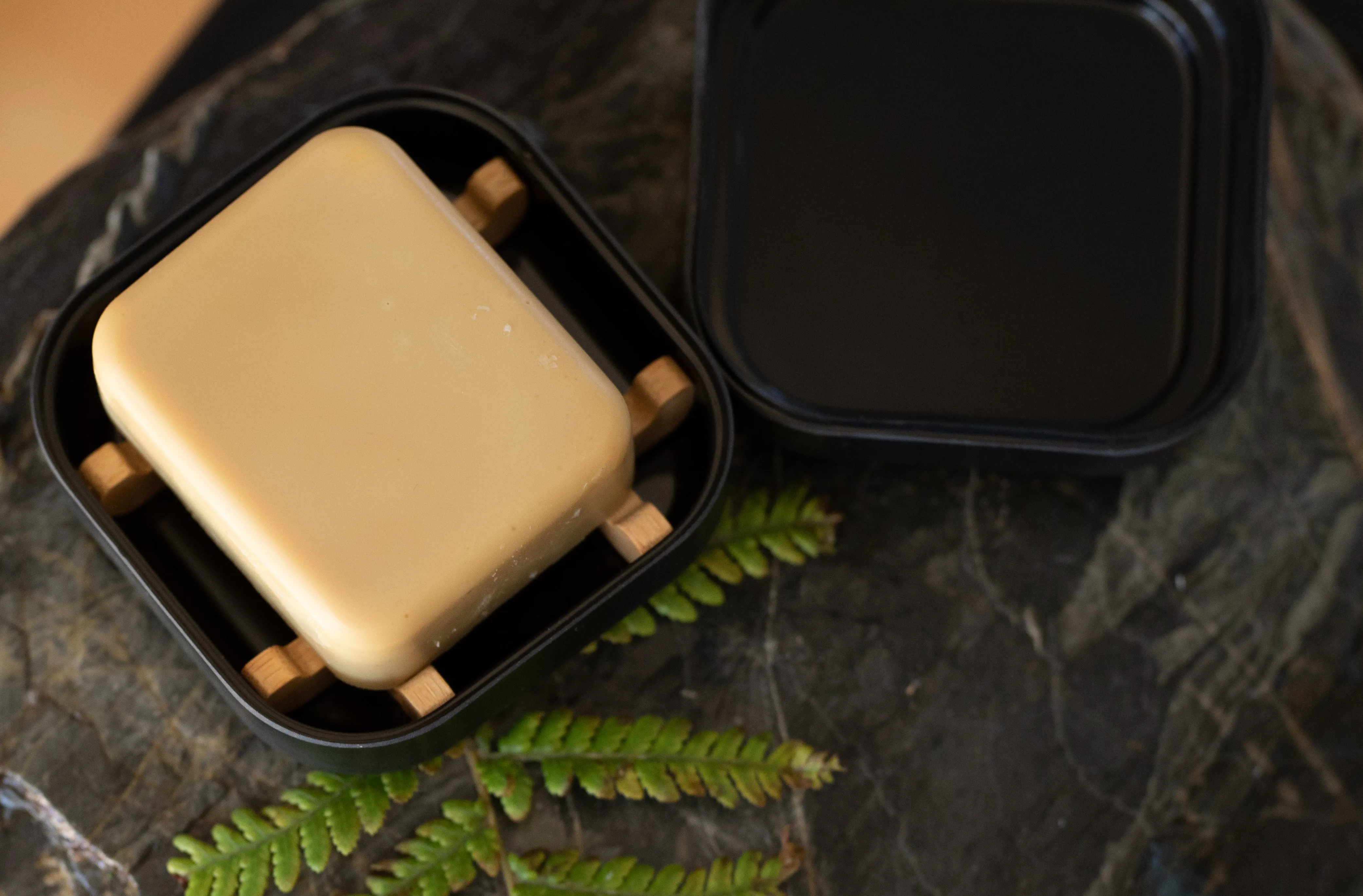 Manuka and Seawater Solid Shampoo Bar 90g