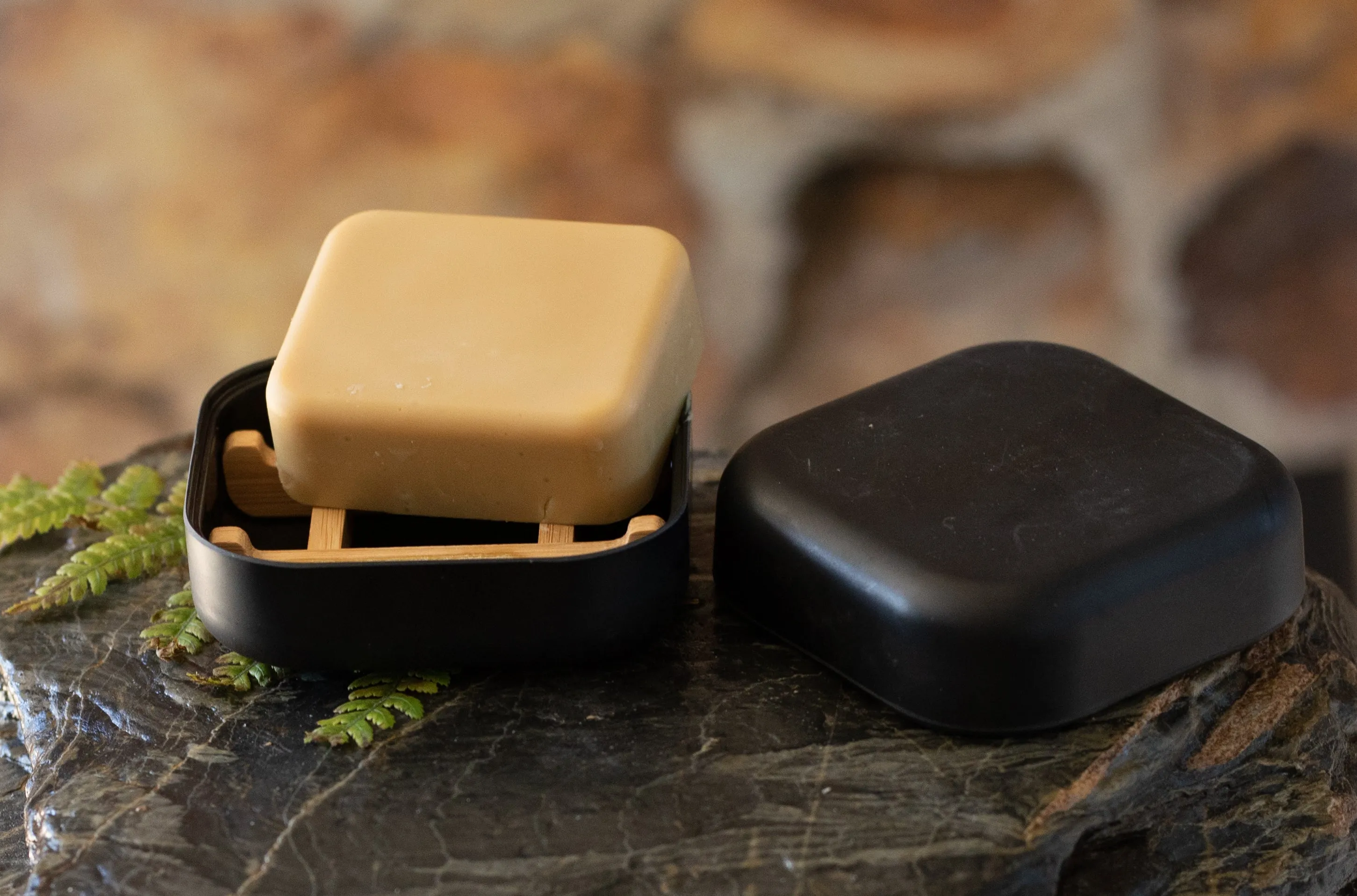 Manuka and Seawater Solid Shampoo Bar 90g