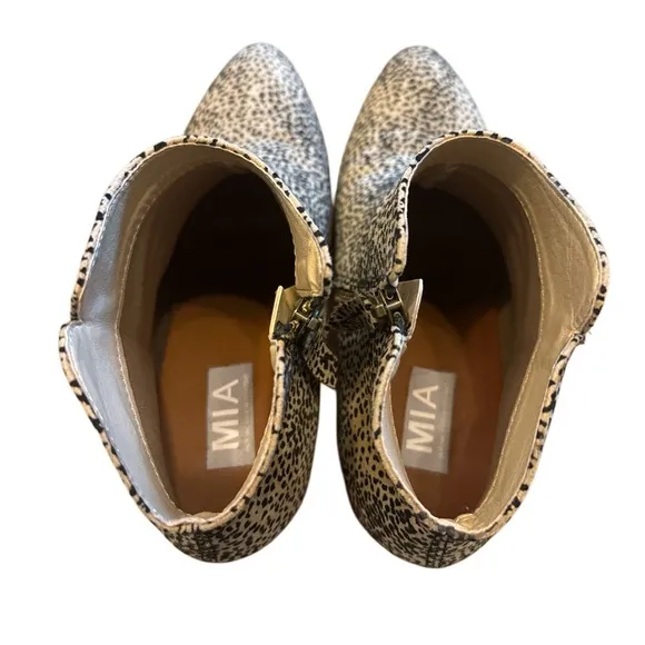 MIA Tracee Leopard Ankle Boots | Booties | 9.5