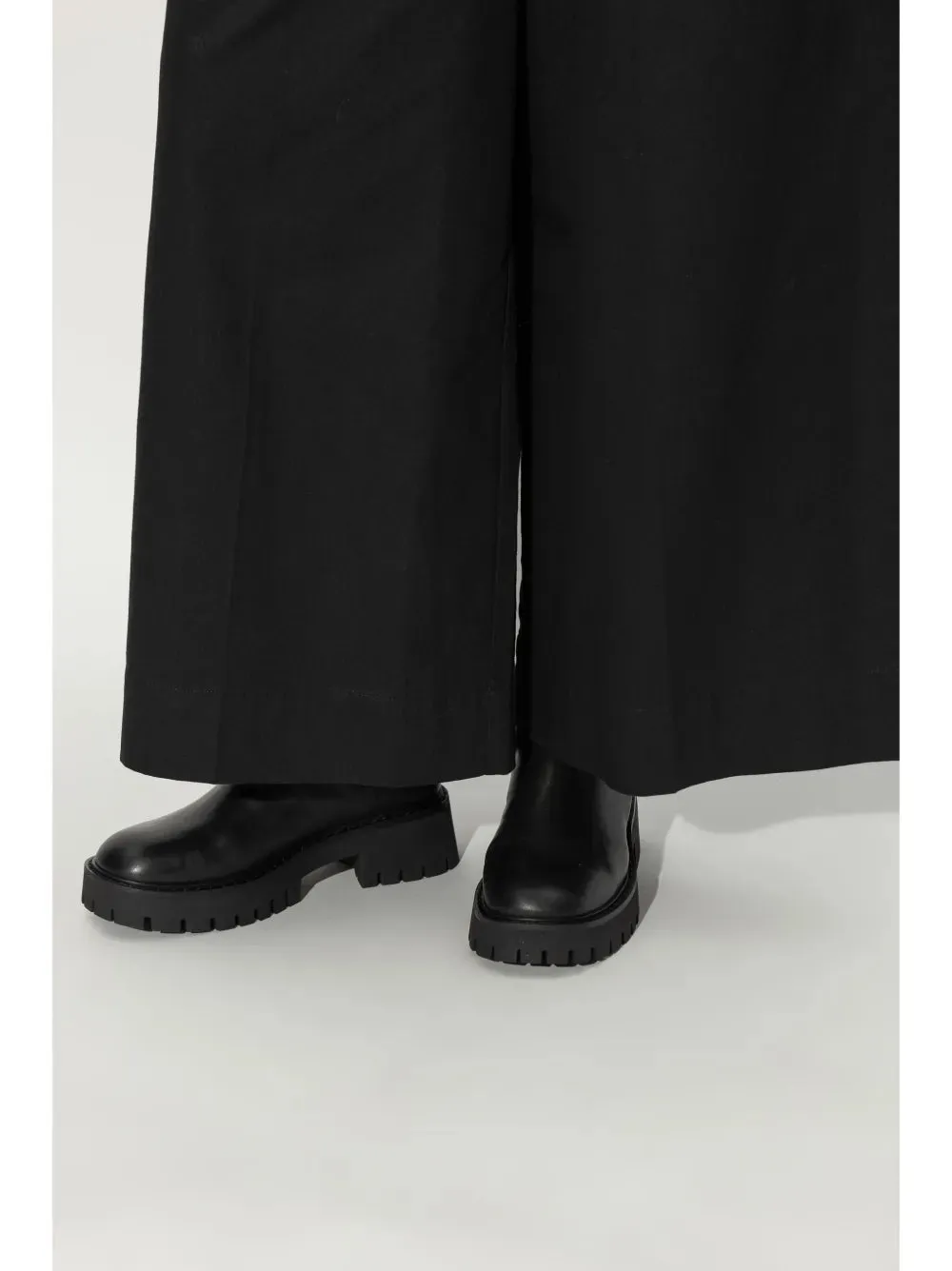 Michael Michael Kors 50mm Asher leather ankle boots