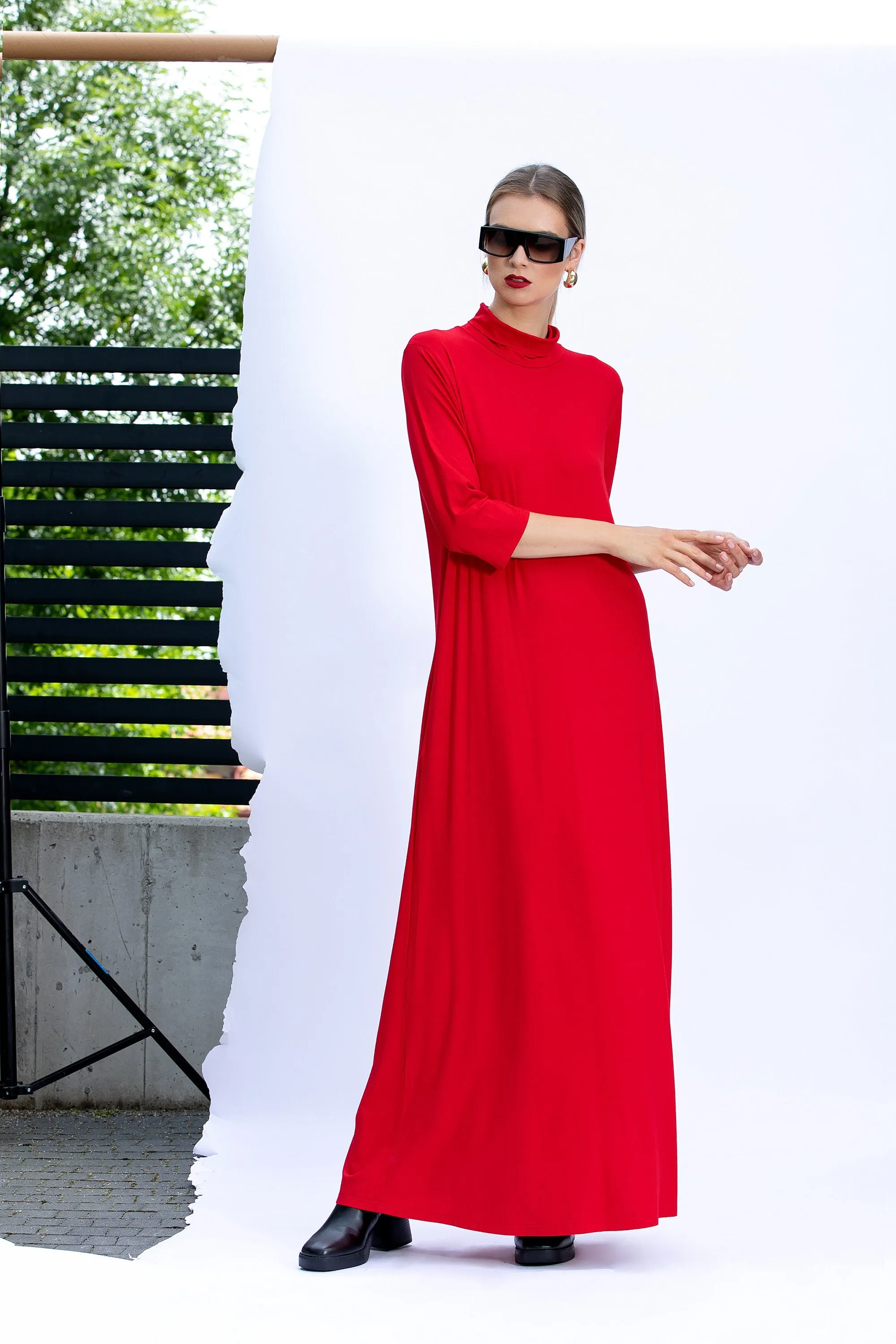 Minimalist Dress in Red, Women's Valentine Dress, Red Maxi Dress, Comfortable Dress, Loose Fit Dress with Pockets, Simple Dress