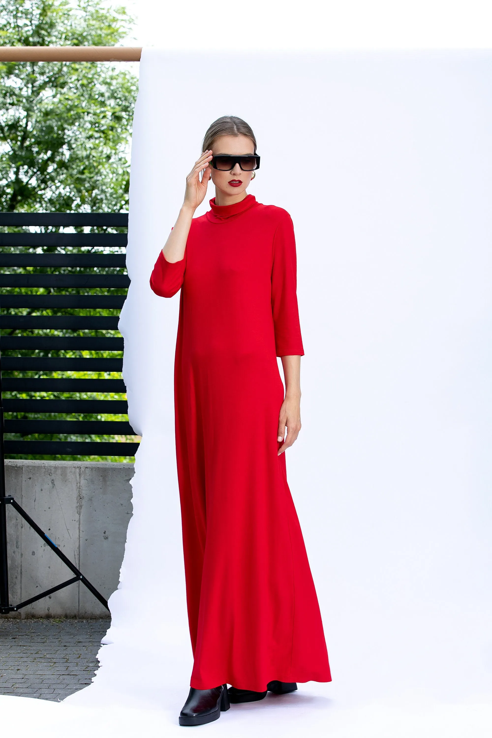 Minimalist Dress in Red, Women's Valentine Dress, Red Maxi Dress, Comfortable Dress, Loose Fit Dress with Pockets, Simple Dress