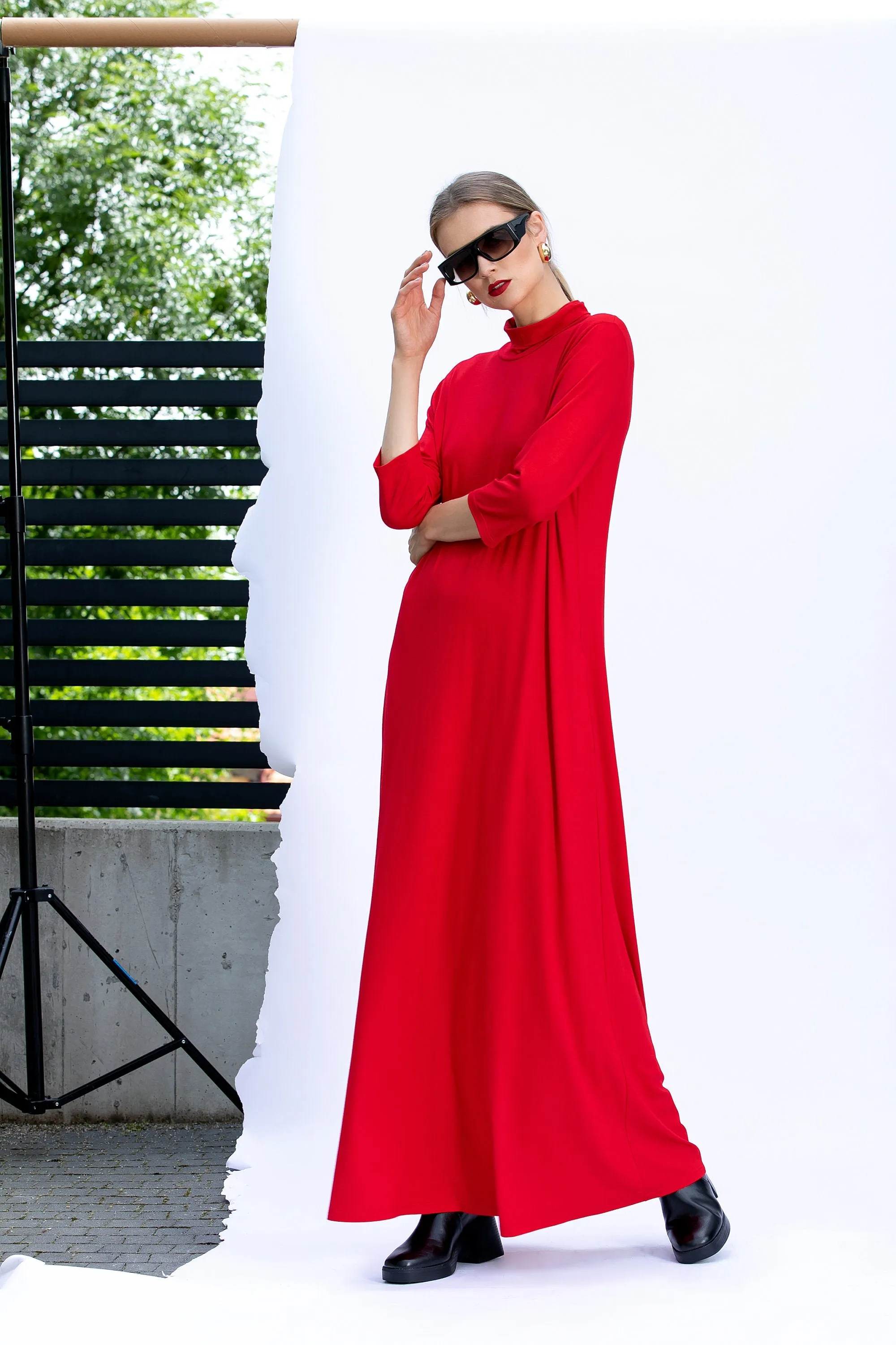 Minimalist Dress in Red, Women's Valentine Dress, Red Maxi Dress, Comfortable Dress, Loose Fit Dress with Pockets, Simple Dress