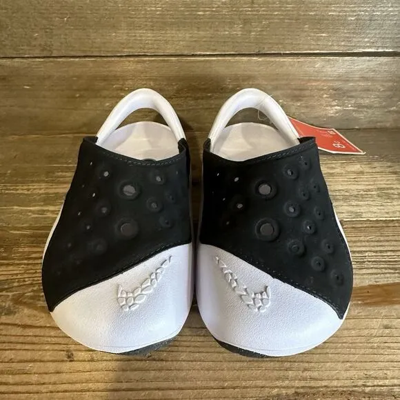 New $55 Little Kids Nike Aqua‎ Swoosh Water/Land Blk/White Shoes Sandals Size 8C