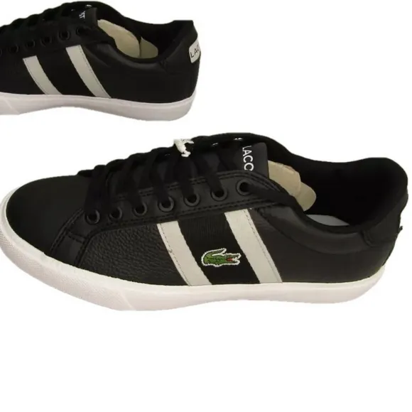 NEW LACOSTE Womens Grad Vulc 120 Sneakers Casual Flat Round Toe Size 5.5