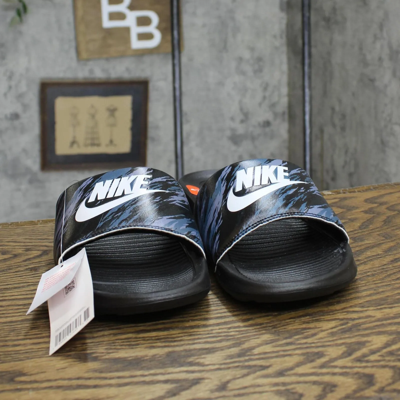 Nike Victori One Mens Printed Slide Sandals Pure Black Platinum Off Noir 11