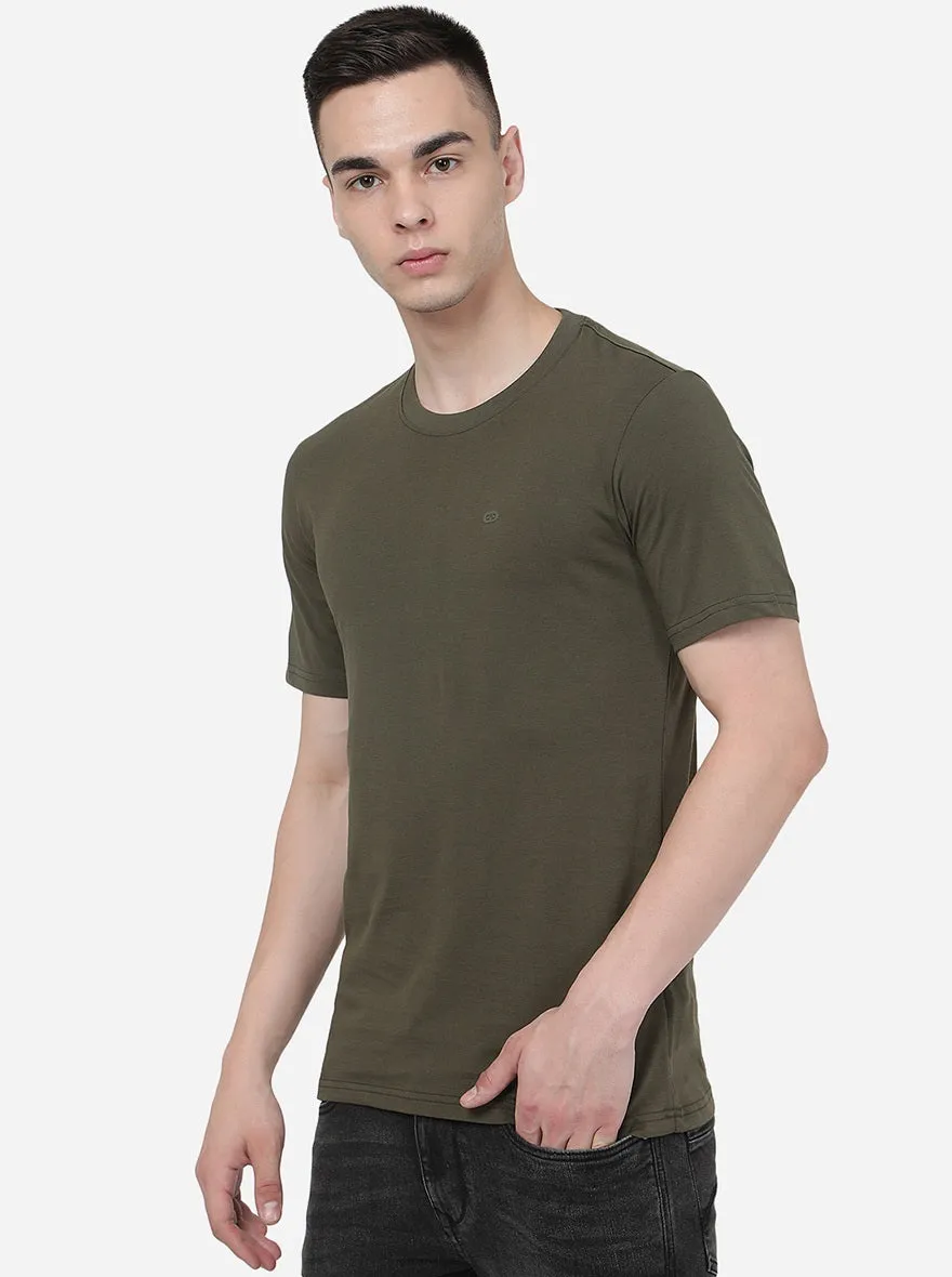 Olive Green Solid Slim Fit T-Shirt | JadeBlue
