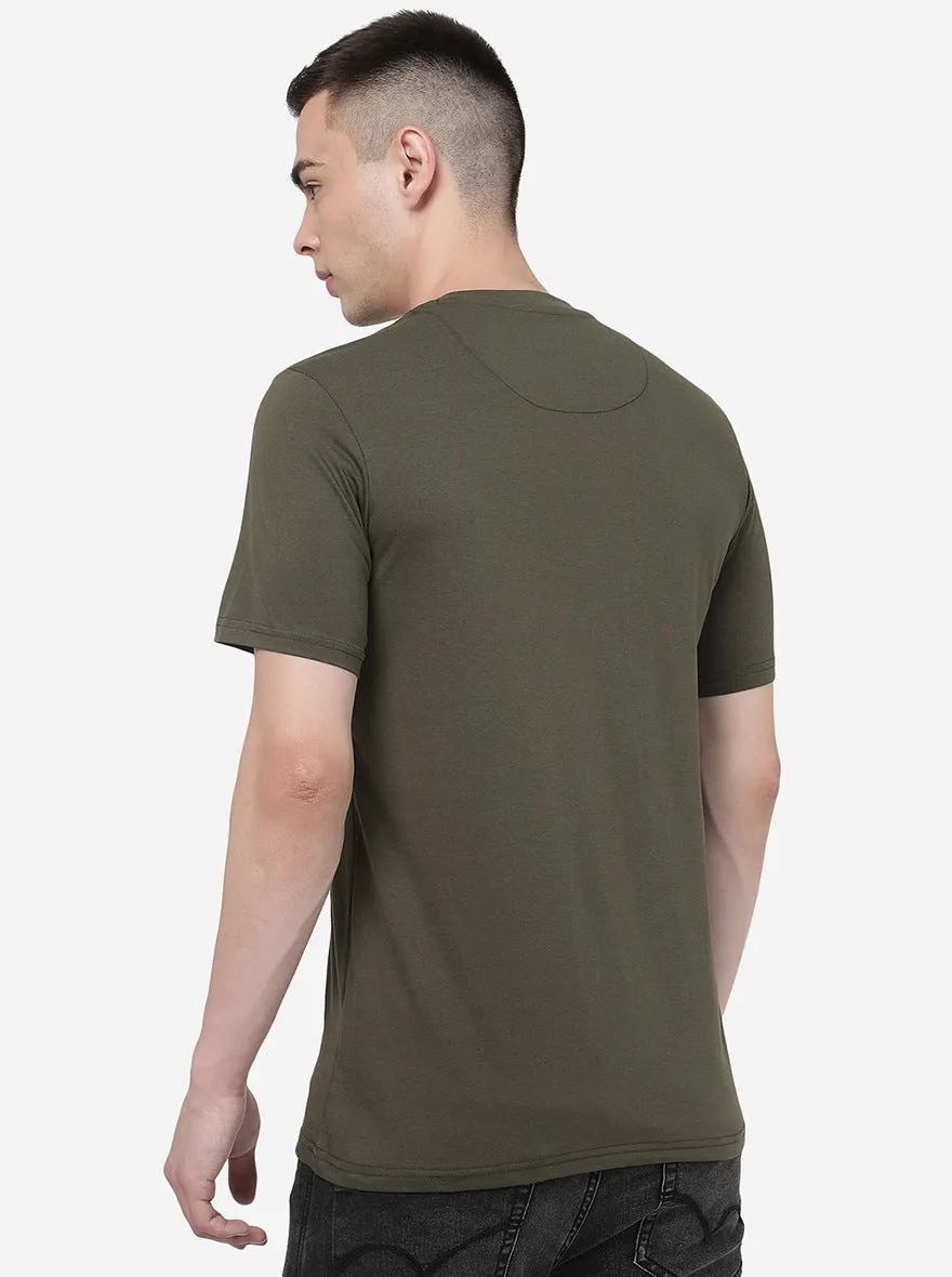 Olive Green Solid Slim Fit T-Shirt | JadeBlue