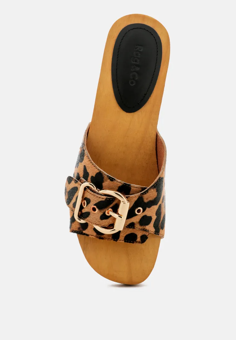 Polly Clogs By Ruw