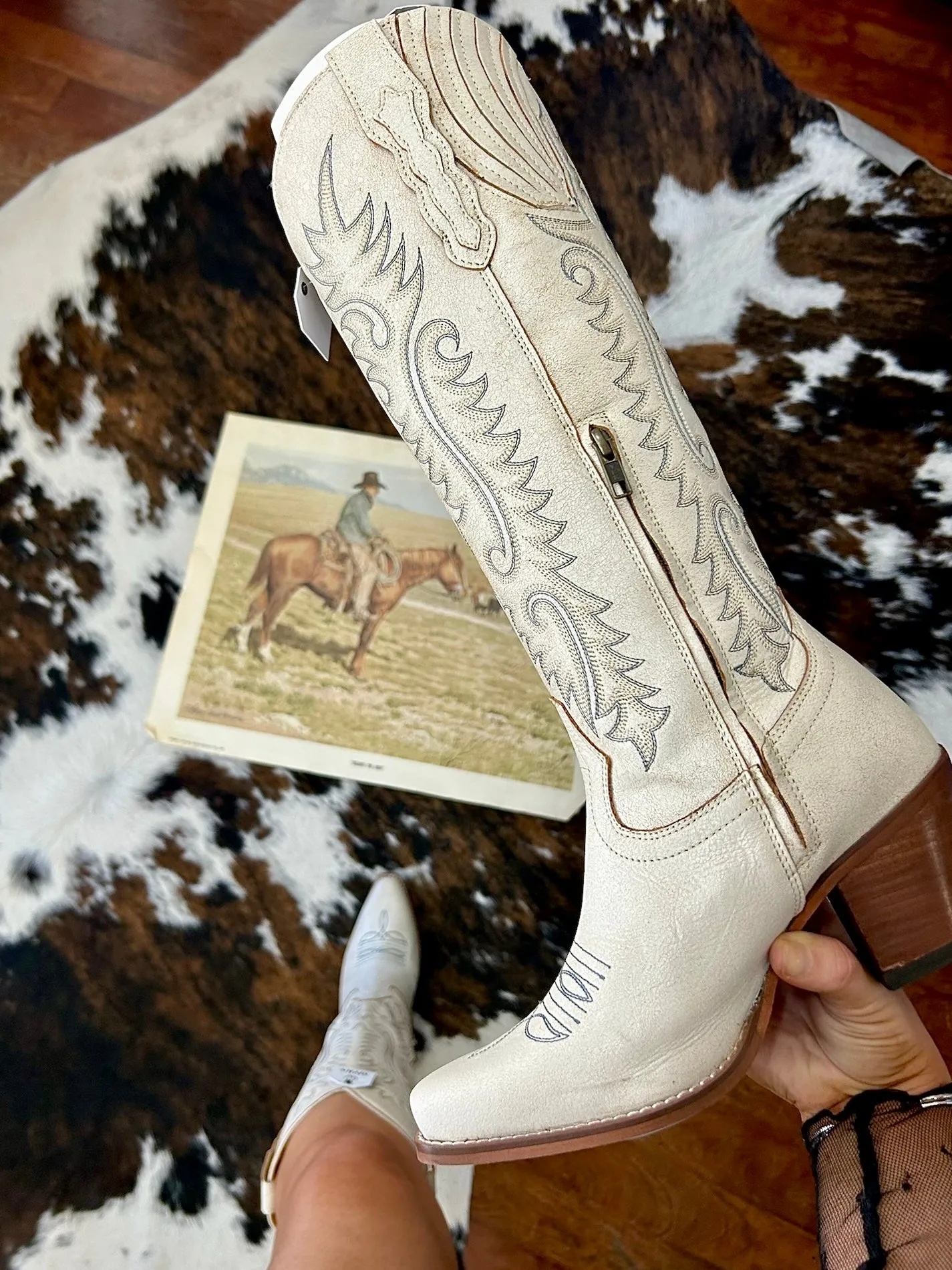 RESTOCK MYRA Ivory Embroidered Leather Boots