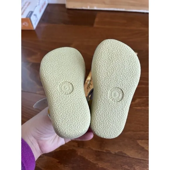 Salt Water Sandals Baby/Toddler Girl Size 5 Hoy Shoe Surfer Patent Mustard NEW
