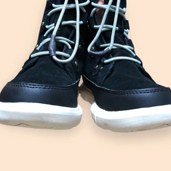 SOREL Youth Unisex Explorer Lace Up Waterproof Boots Black Fur Lined Size 5