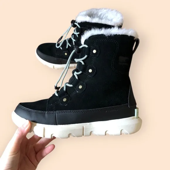 SOREL Youth Unisex Explorer Lace Up Waterproof Boots Black Fur Lined Size 5