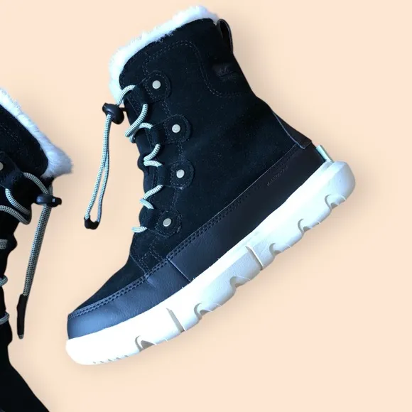 SOREL Youth Unisex Explorer Lace Up Waterproof Boots Black Fur Lined Size 5
