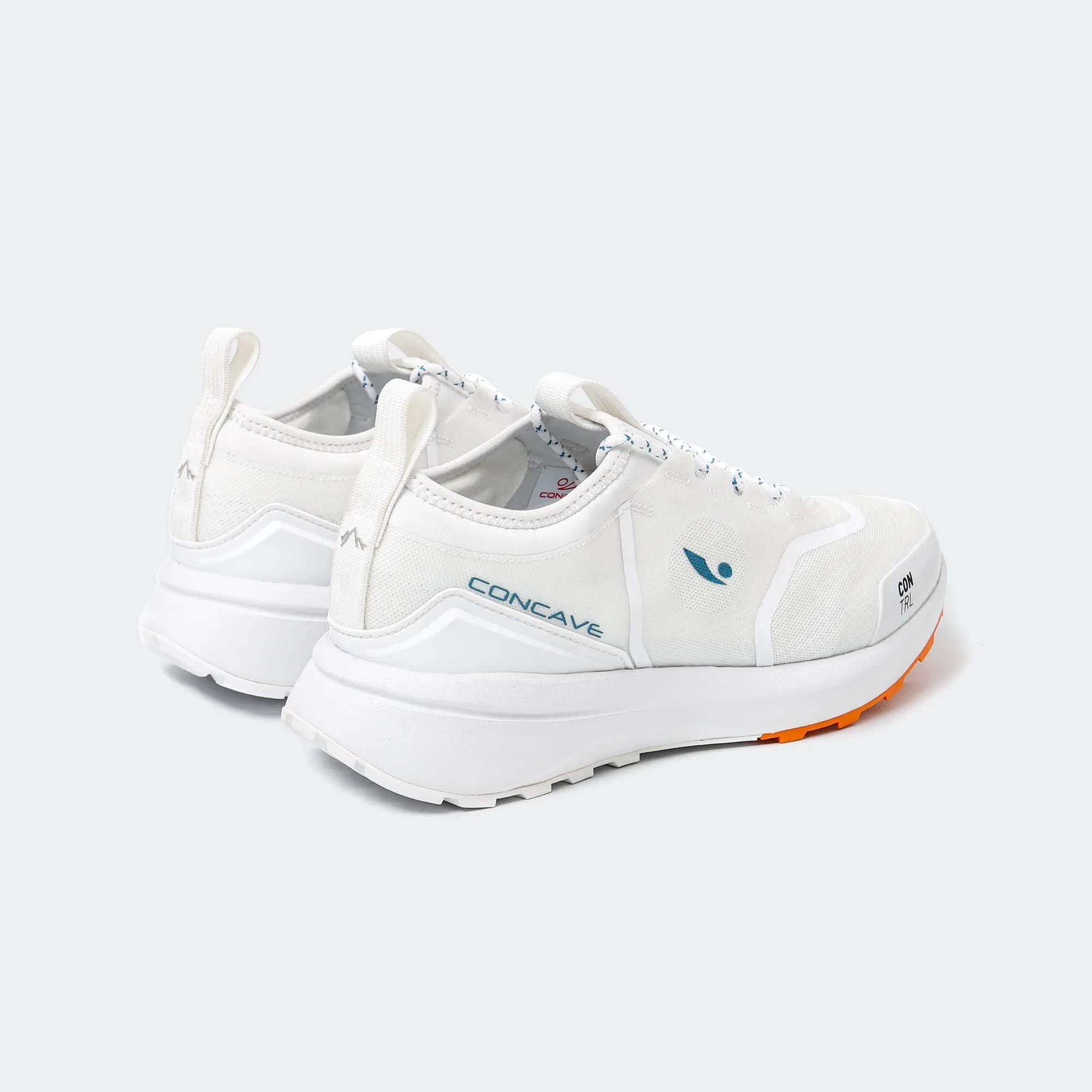 Tambora - White/ Blue