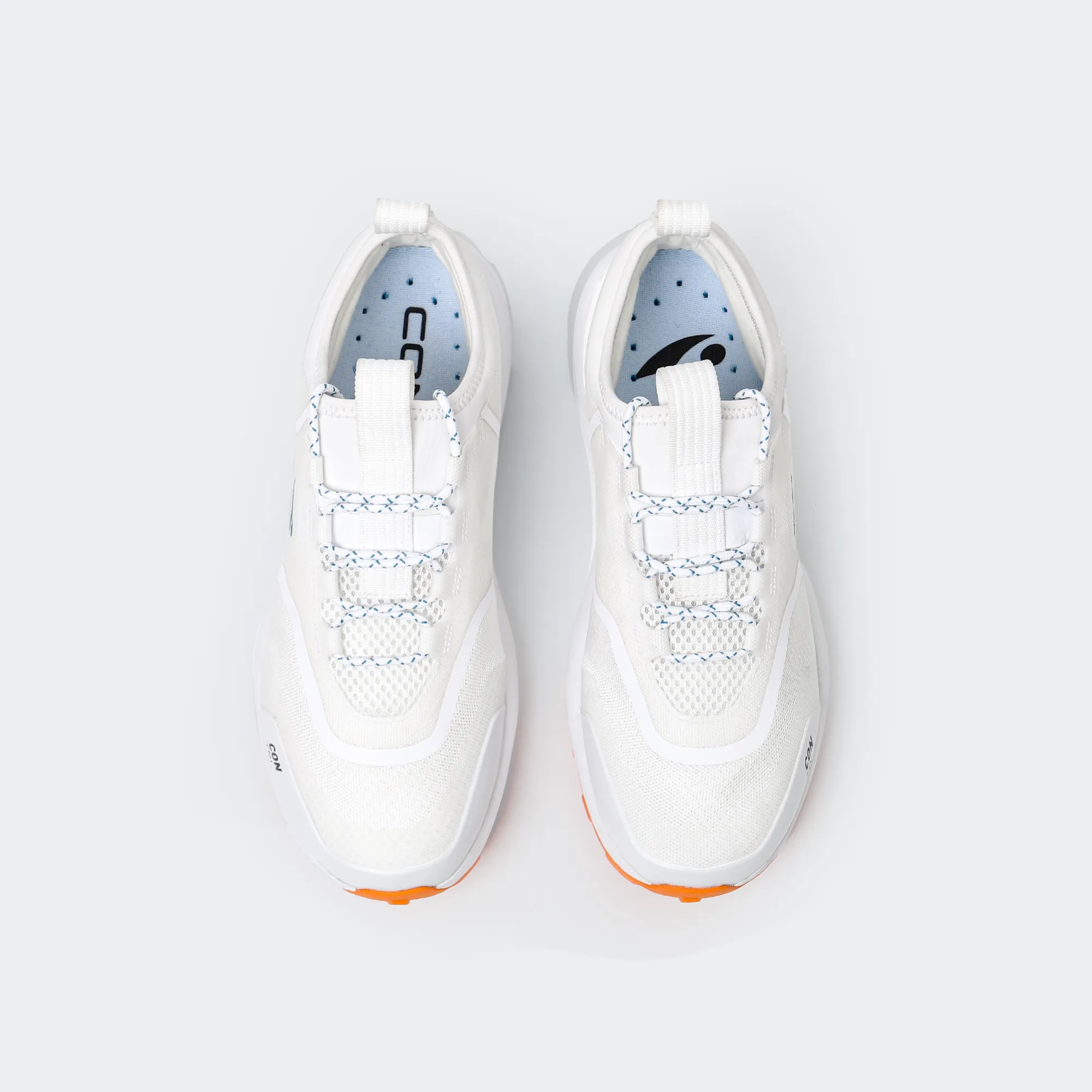 Tambora - White/ Blue